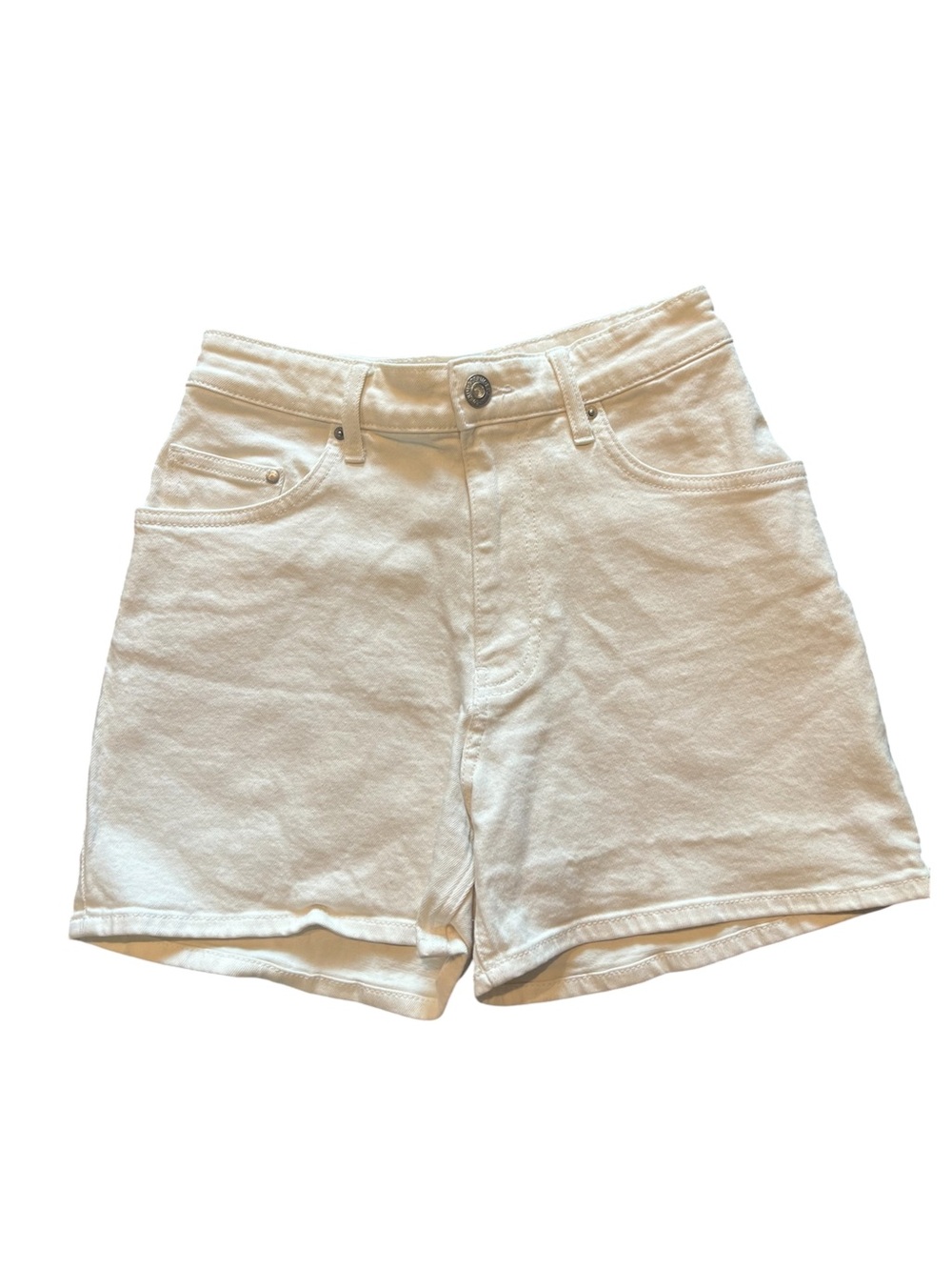H&M Women’s White Denim High Waisted Shorts Size 2
